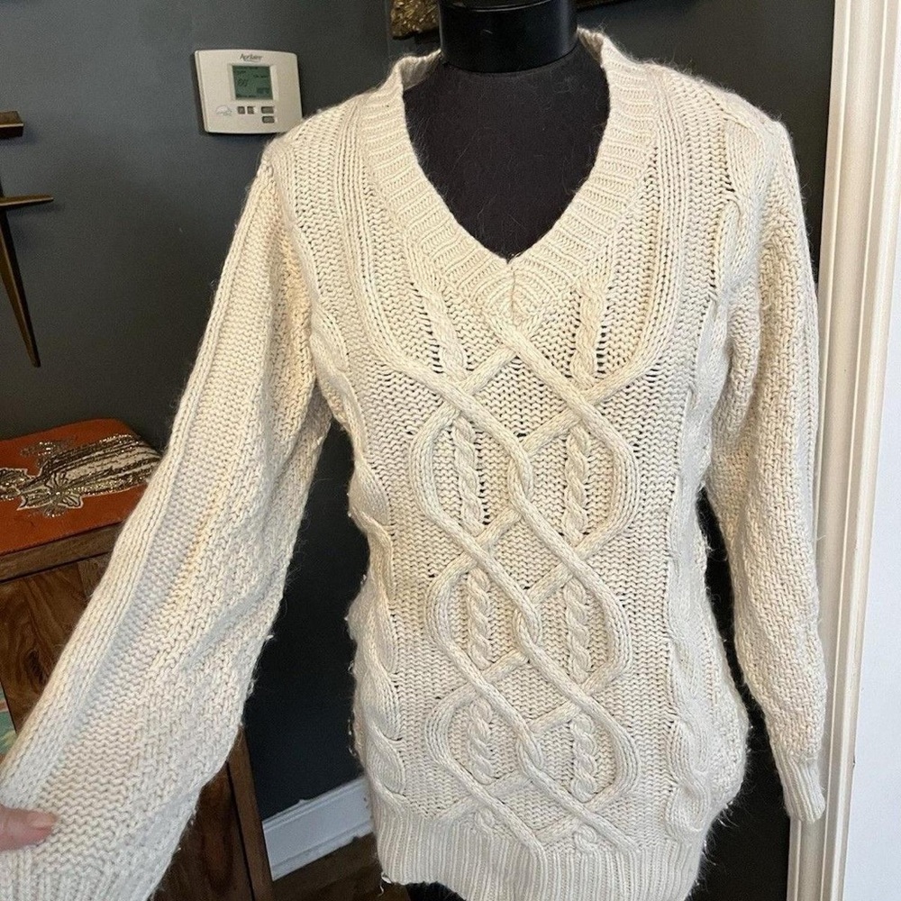 Soft Surroundings Cream Cable V-Neck Sweater